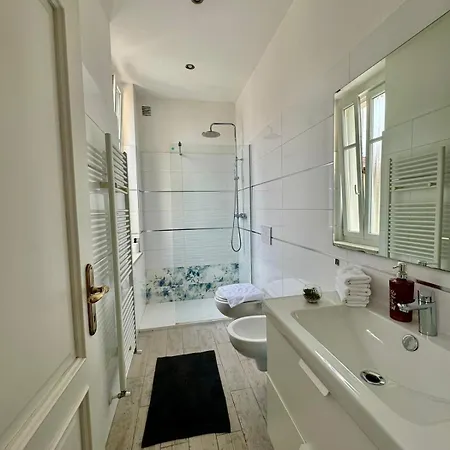 Modern With Private Bathroom